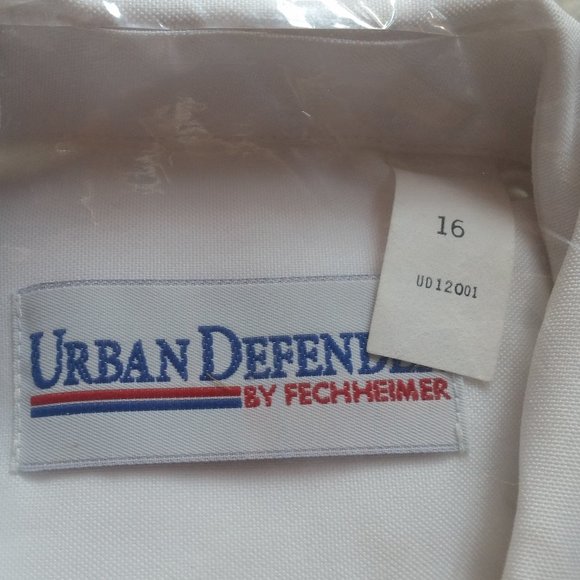 Urban Defender Short-Sleeved White Shirt - 16 - Picture 2 of 4